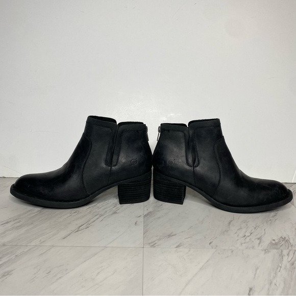 Born Reece Black Leather Bootie 10M - Picture 7 of 15